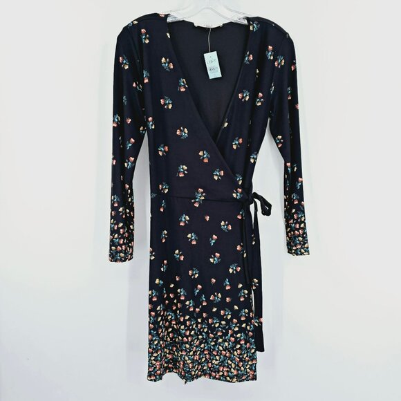 Loft Petites True Wrap Dress SP Black Colorful Floral Petaled Long Sleeve New - Picture 4 of 12